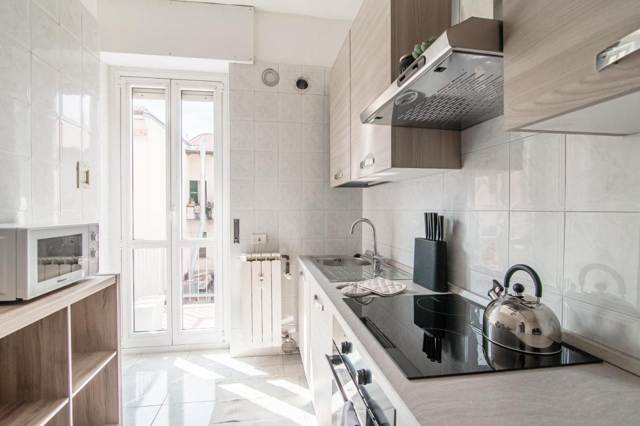 Lovely Suite With Private Parking In Como Exterior foto